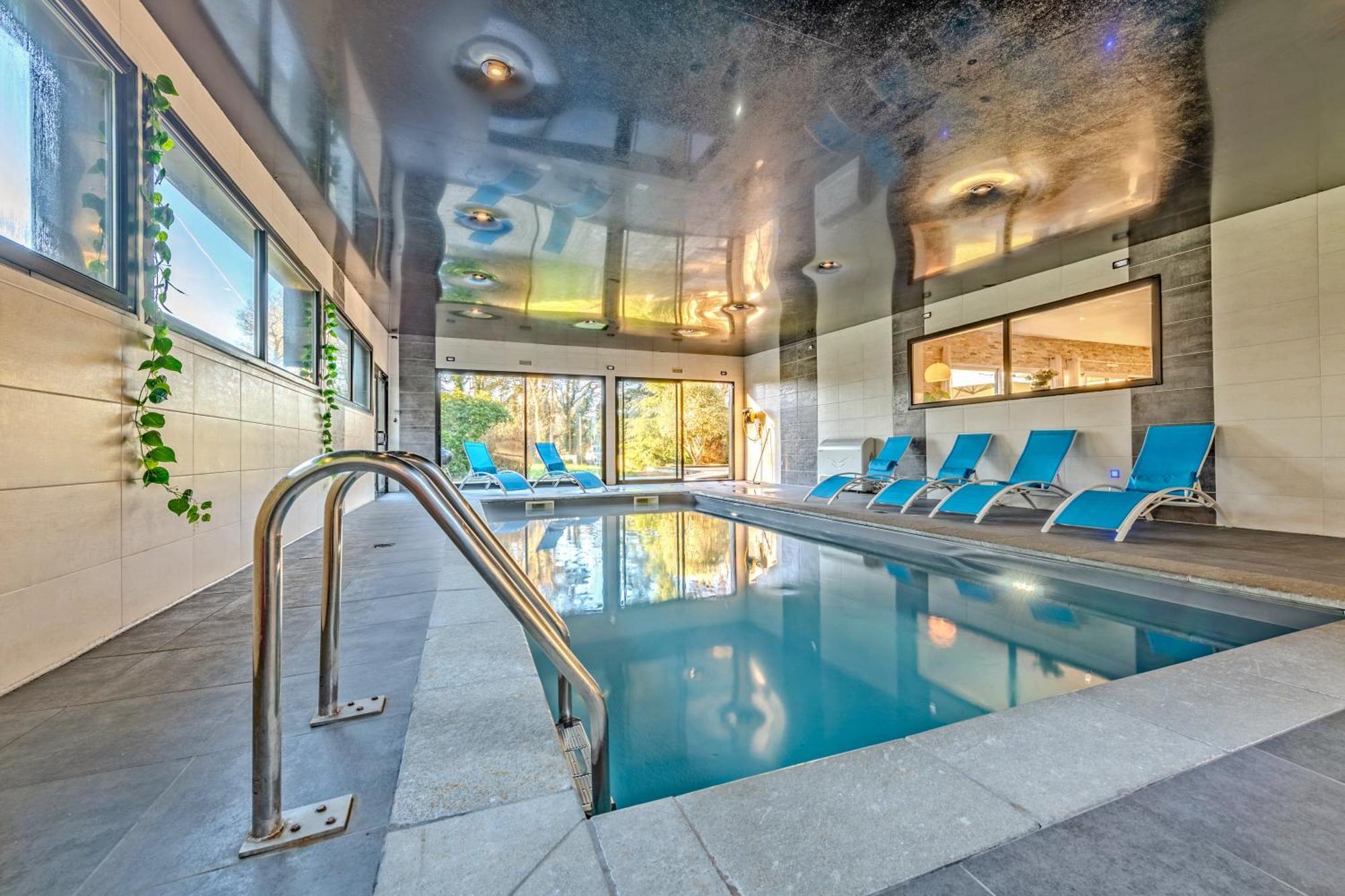 La Villa Des Legendes - Spa & Swimming Pool Sizun Exterior foto